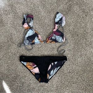 Maaji ruffles leaf print bikini